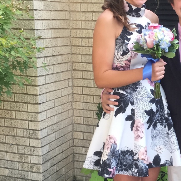 KEEPSAKE THE LABEL RUN AROUND DRESS - Picture 4 of 7